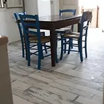 Villino Celeste Fronte Дом отдыха Торре-Лапилло